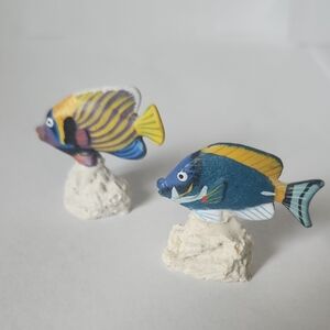 Colorful Fish Aquarium Decor Set